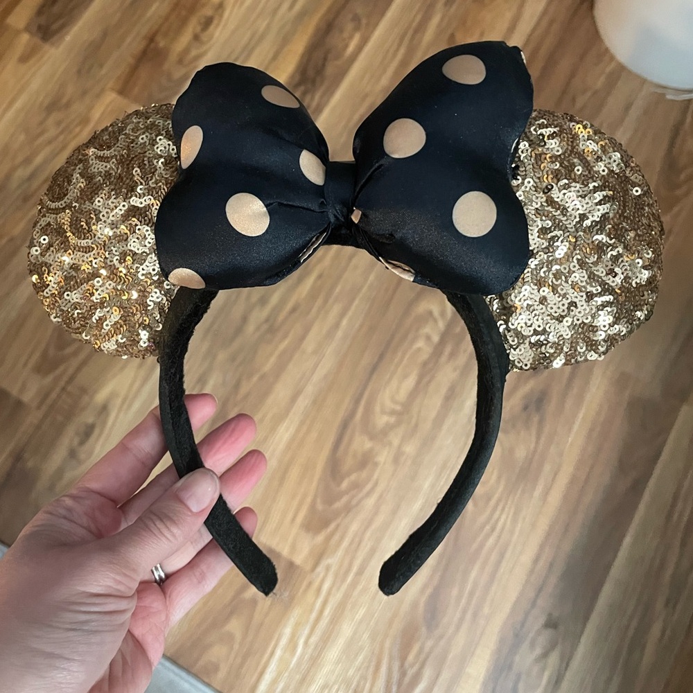 Disney Minnie Mouse Ear Headband Black Gold Sequin Polka Dot Bow